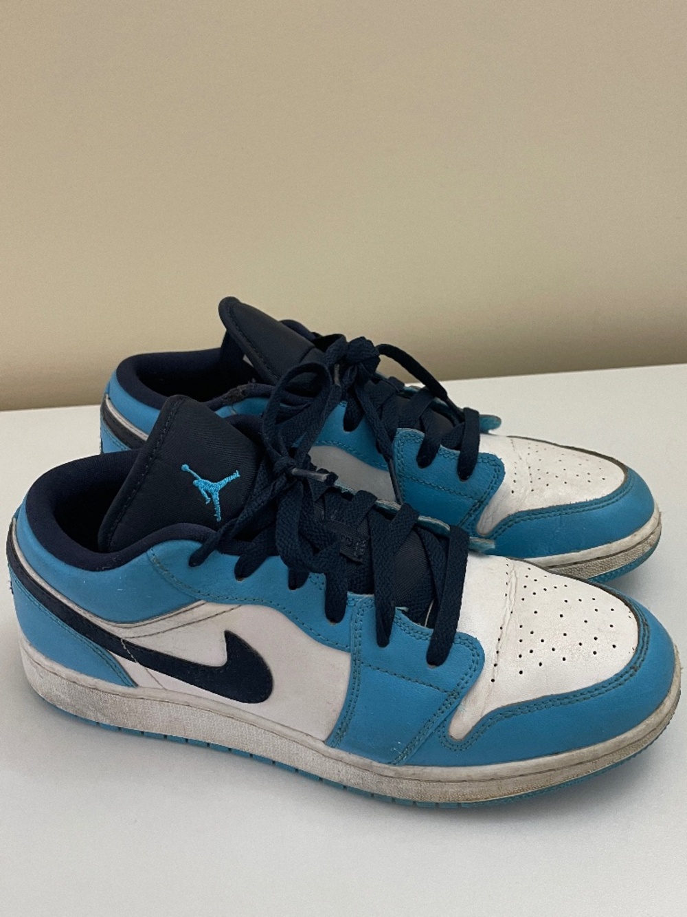 Air Jordan 1 Low UNC University Blue Black